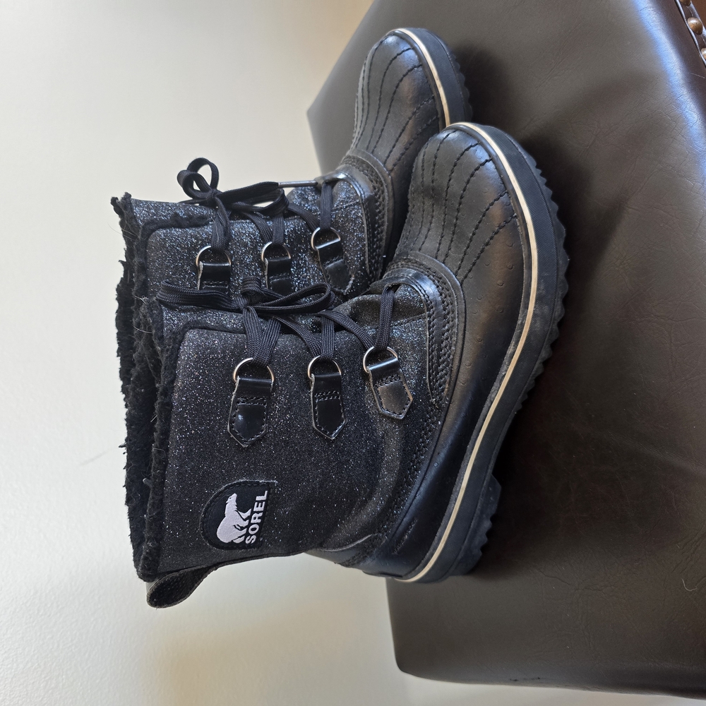 Sorel Black Quilted Winter Boots with Waterproof Sole